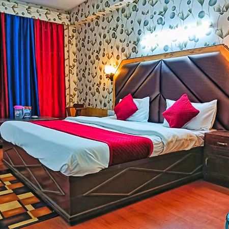 Hotel Gilbert Mountain View Манали Экстерьер фото